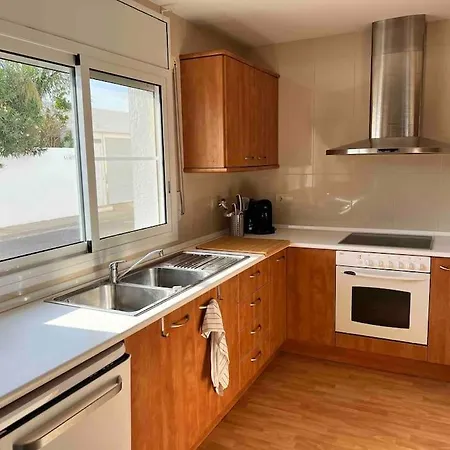Casa Magda, Poble Nou Del Delta * Эль-Побле-Ноу-дель-Дельта